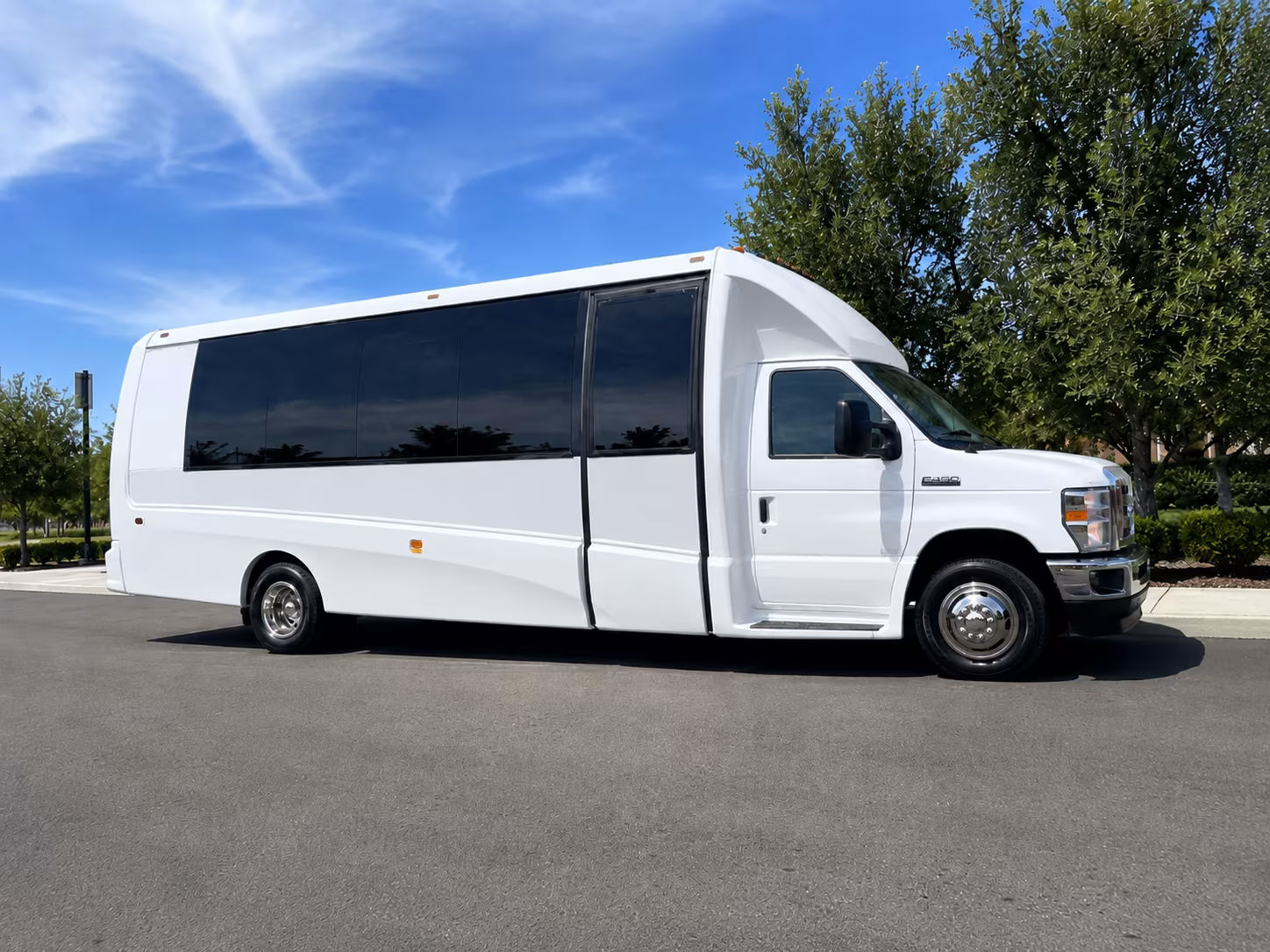 charter buses for trade shows and business events across south texas
