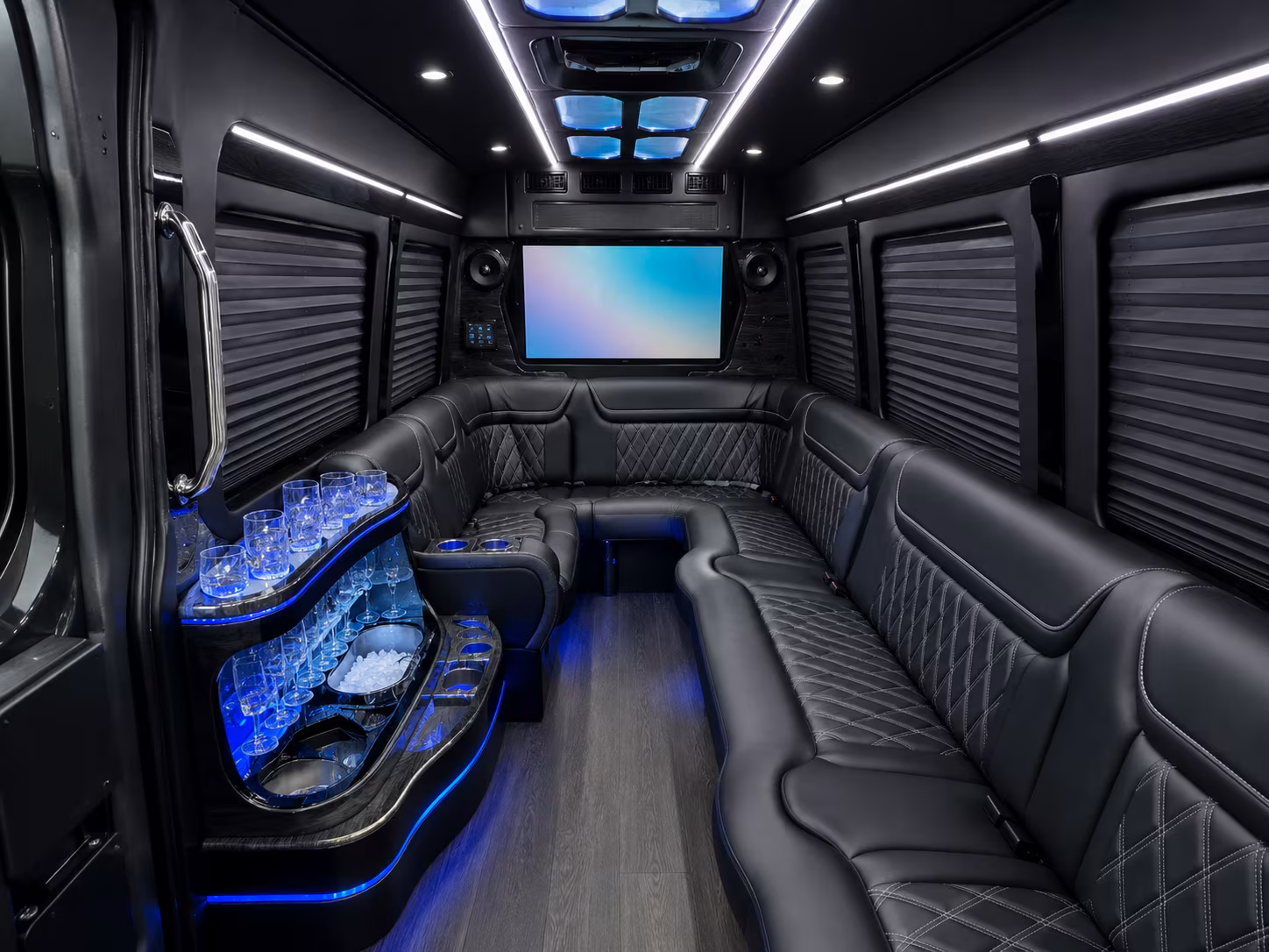 concert shuttle buses for groups heading to san antonio venues