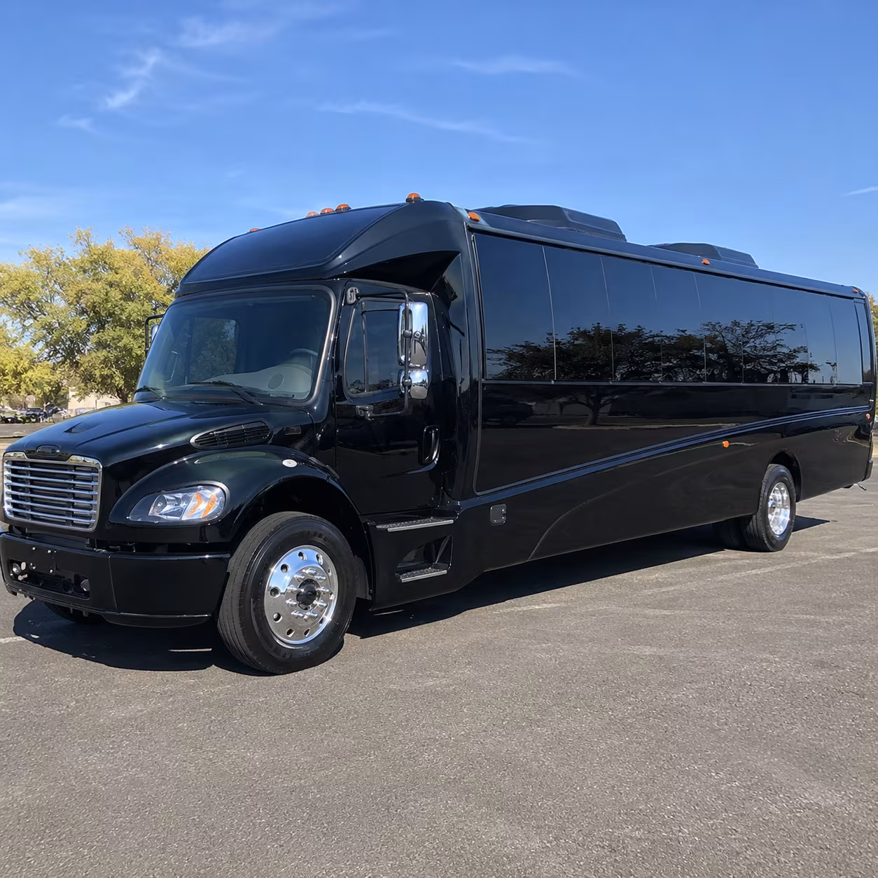 mission 18 passenger minibus