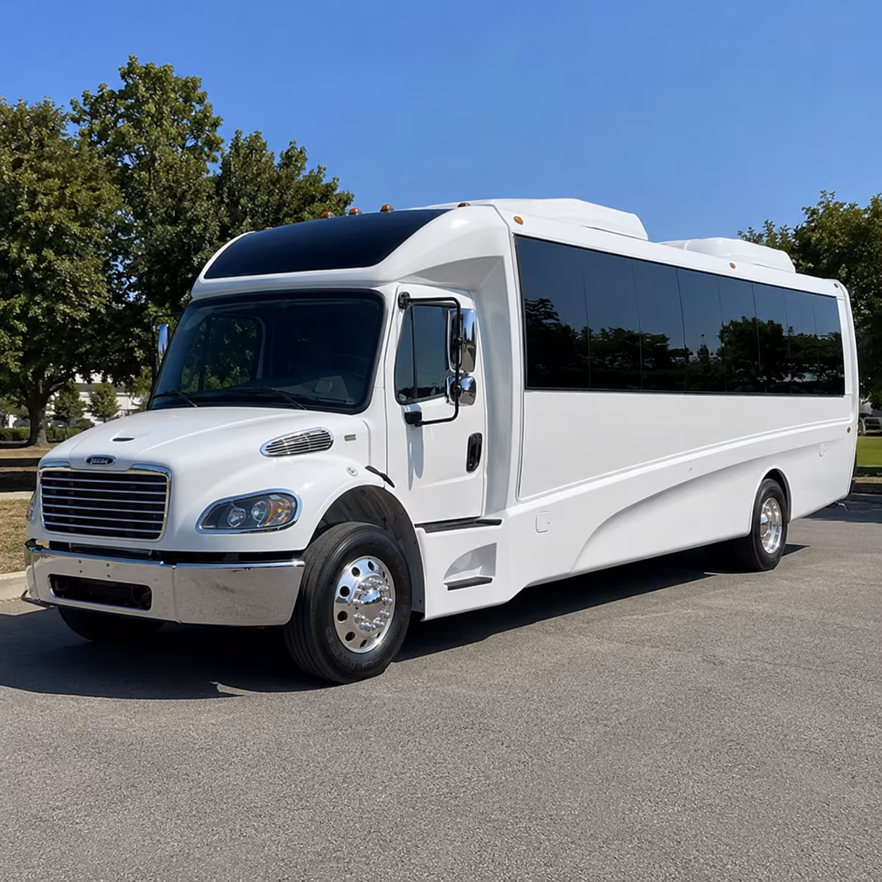 mission 25 passenger minibus