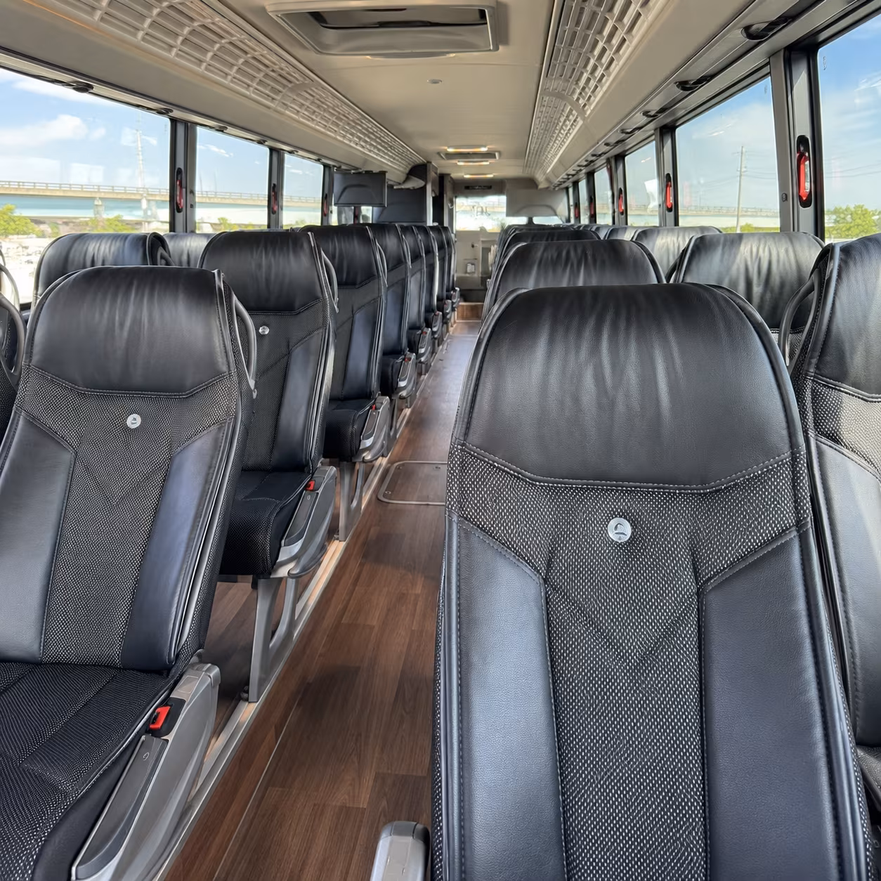 overnight bus trips from mission to houston